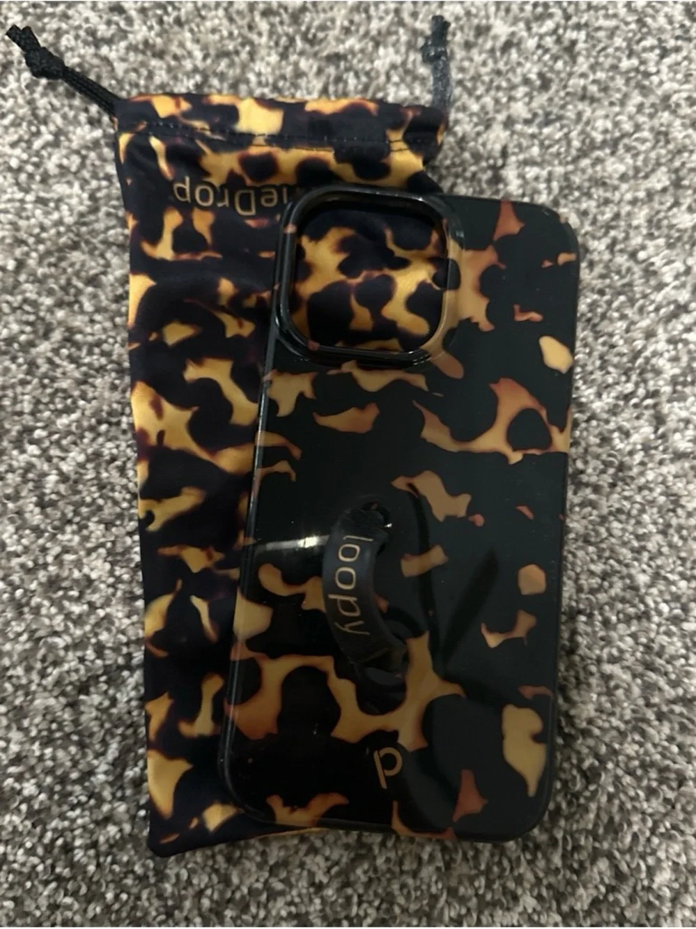 Loopy Case Tortoiseshell Leopard Grip Phone Case - Black & Brown